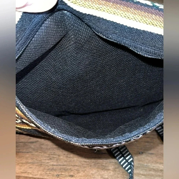 Llama Authentic Peruvian Peru embroidered  crossbody Bag - Picture 5 of 9